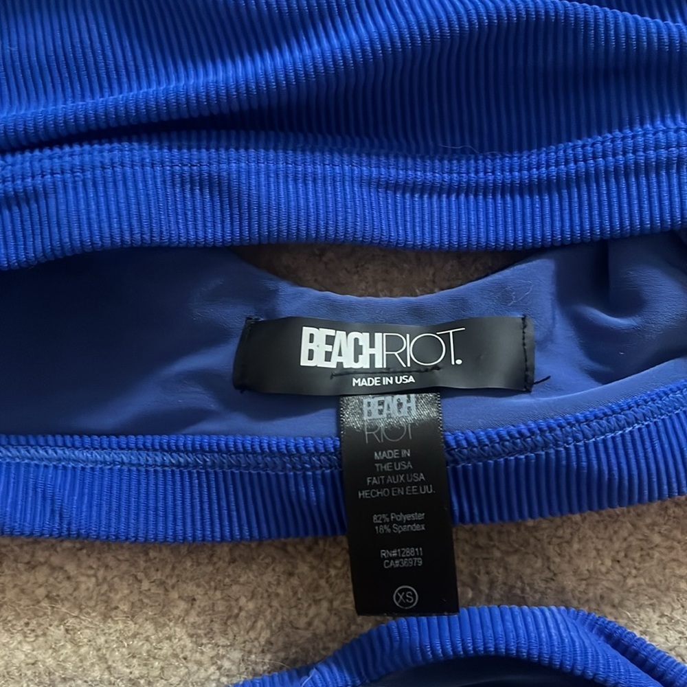 Beach Riot Swimwear - Picture 2 of 4